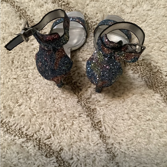 Brash ankle strap glitter heels. - Picture 6 of 6